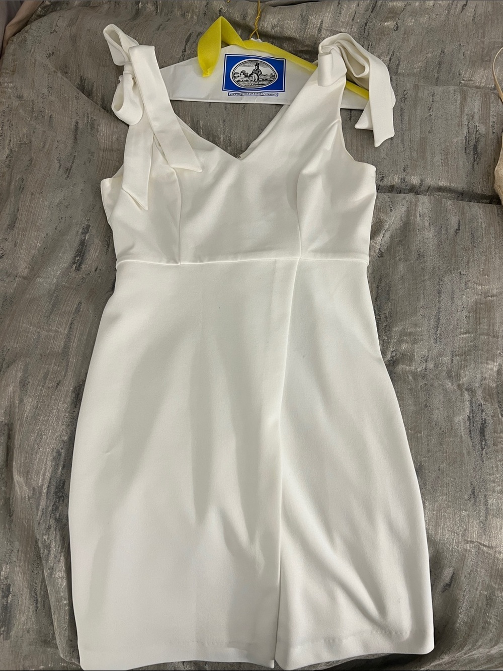 BCBGeneration White Tie-Shoulder V-Neck Mini Dress